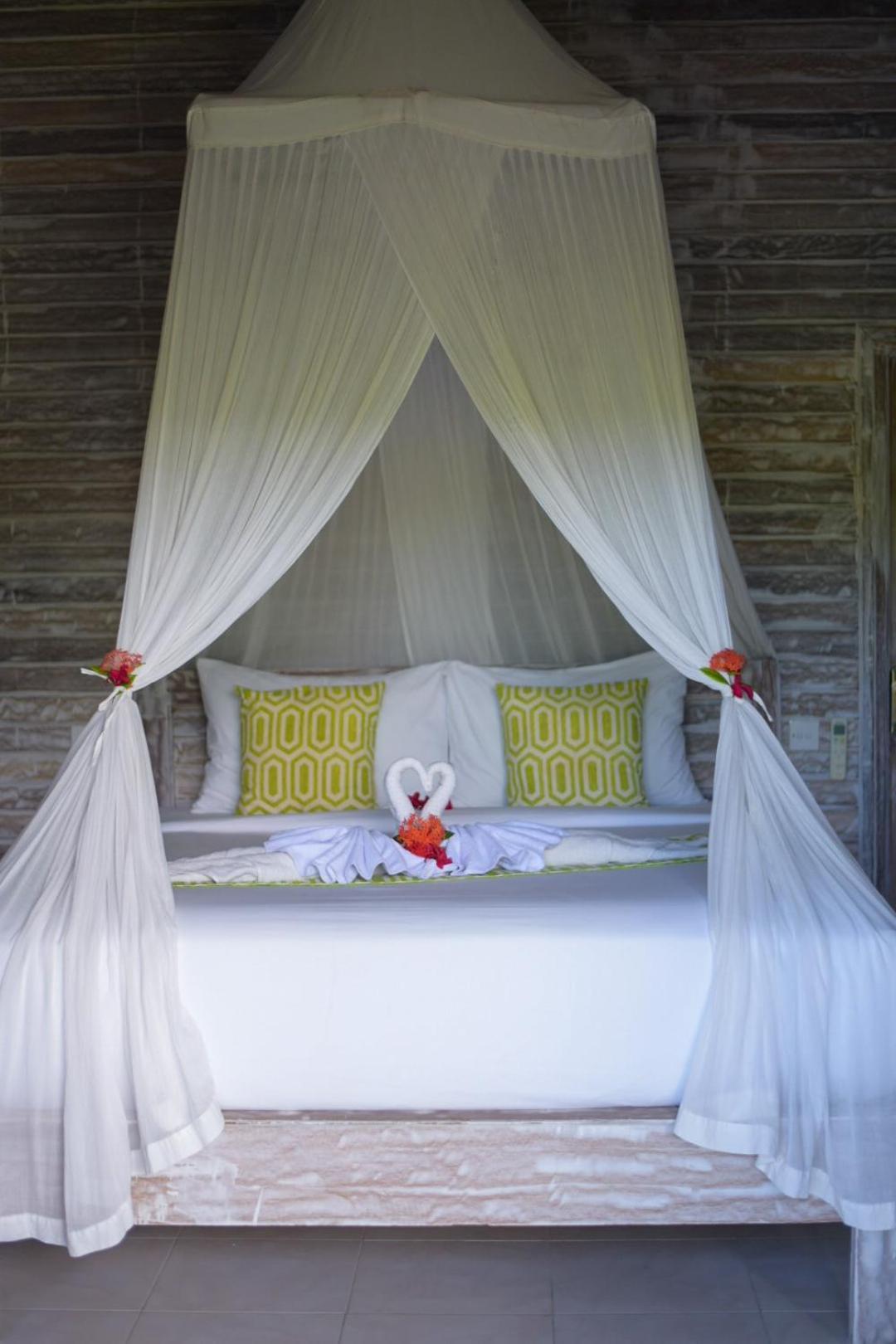 Отель Mesari Hut Lembongan Экстерьер фото