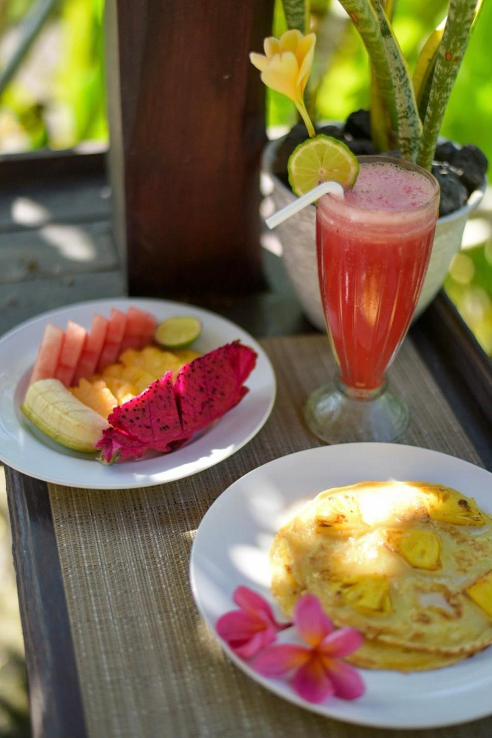 Отель Mesari Hut Lembongan Экстерьер фото