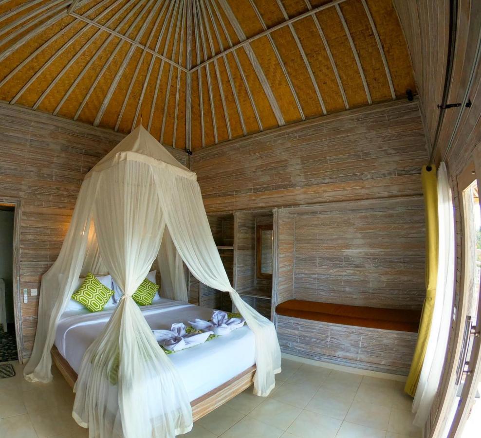 Отель Mesari Hut Lembongan Экстерьер фото